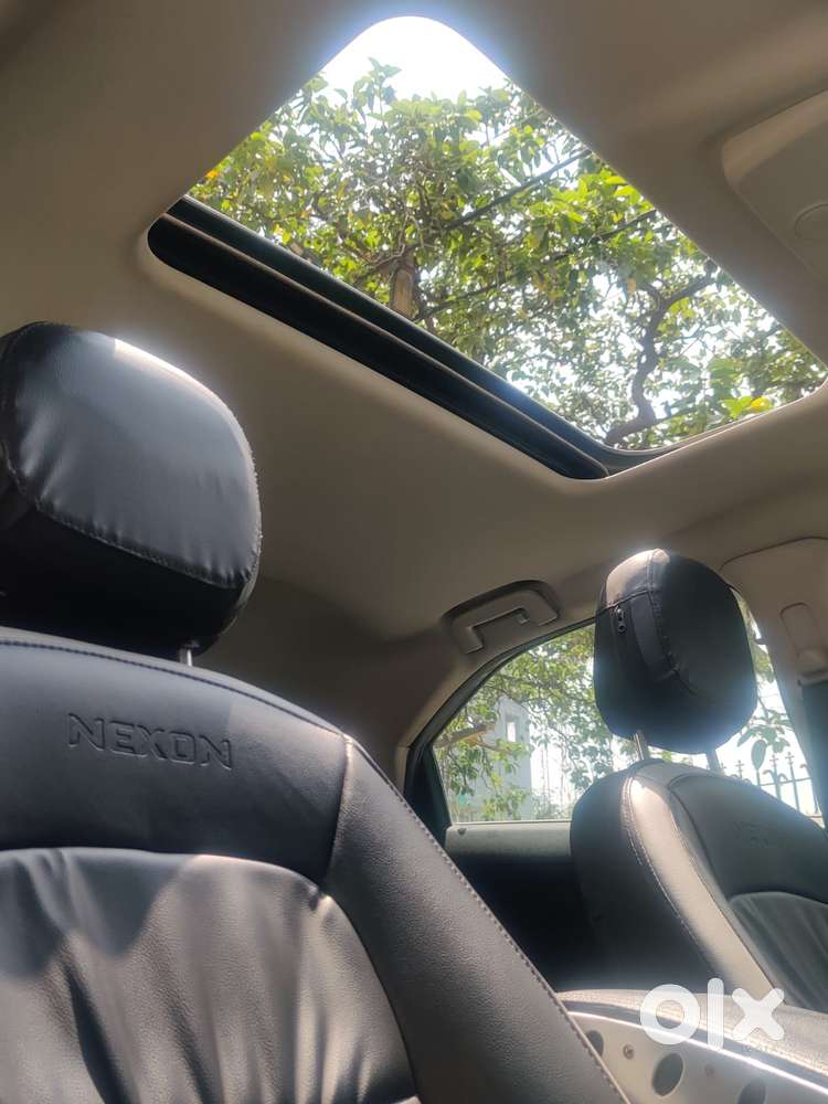Tata Nexon 1.2 Revotron Xma Amt (s), 2021, Petrol