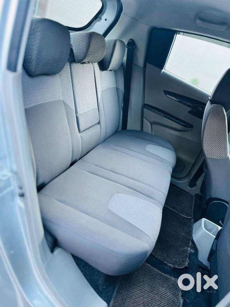 Mahindra Kuv 100 2016-2017 Mfalcon D75 K6 Plus, 2016, Petrol