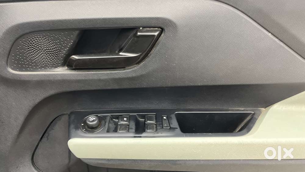 Tata Punch Camo Adventure Mt, 2022, Petrol