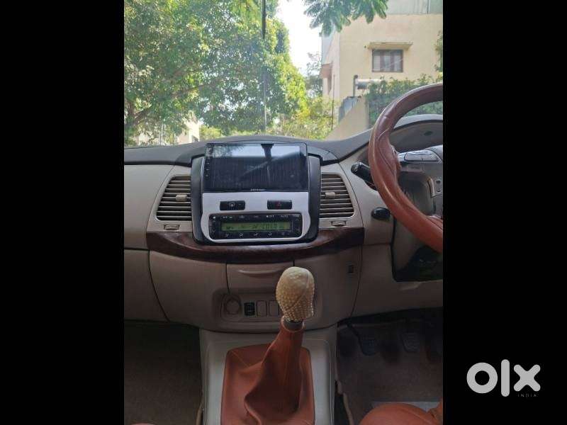 Toyota Innova 2.5 Vx 8 Str Bs-iii, 2012, Diesel