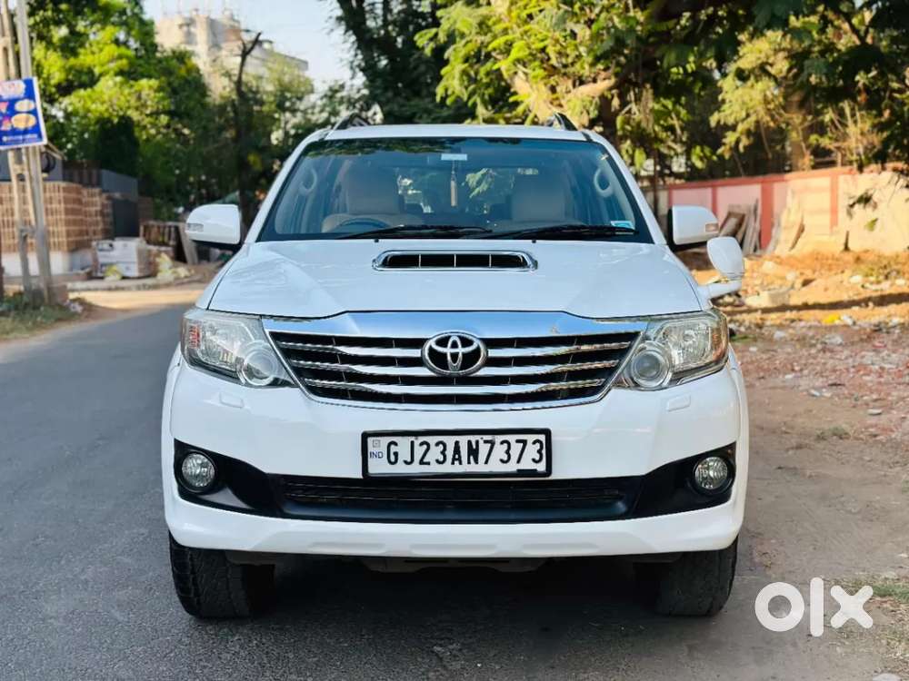 Toyota Fortuner, 2013, Diesel