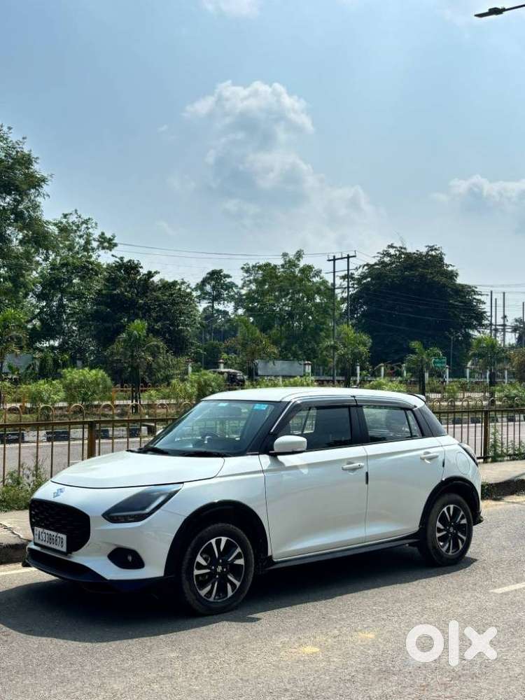 Maruti Suzuki Swift Zxi Plus, 2025, Petrol
