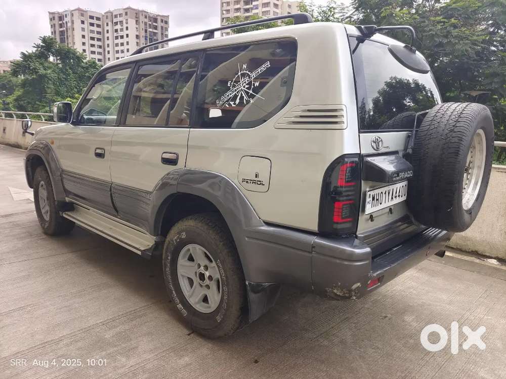 Toyota Land Cruiser Prado 2000 Petrol 85000 Km Driven
