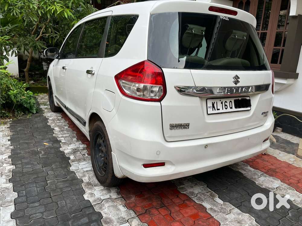 Maruti Suzuki Ertiga 7 Seat Diesel Hybrid