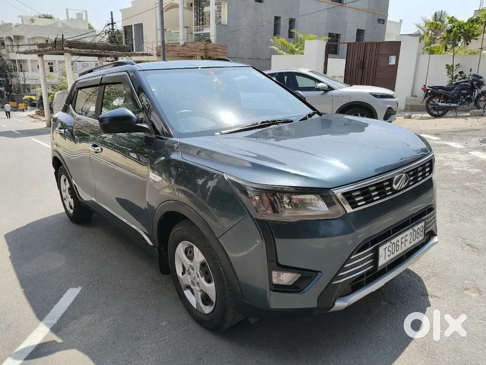 Mahindra Xuv300 W6 Diesel 38000 Kms Non Accident Showroom Service