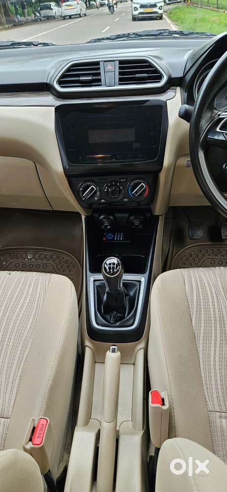 Maruti Suzuki Swift Dzire 1.3 Vxi, 2022, Petrol