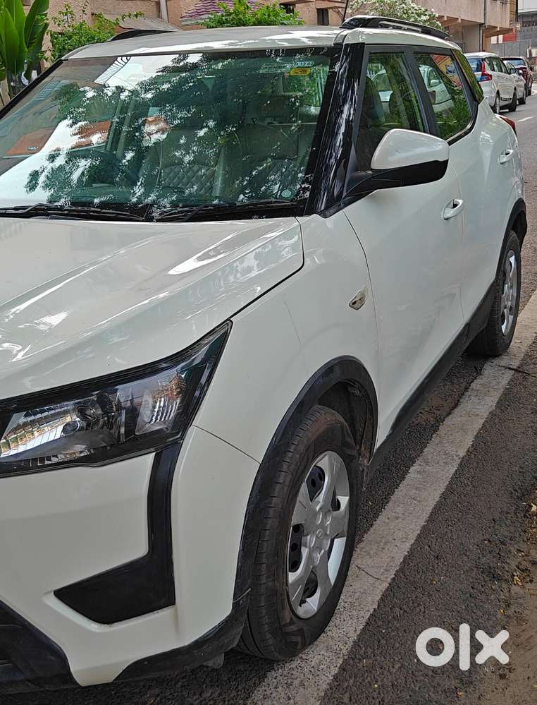 Mahindra Xuv300 W6 Amt Diesel, 2021, Diesel