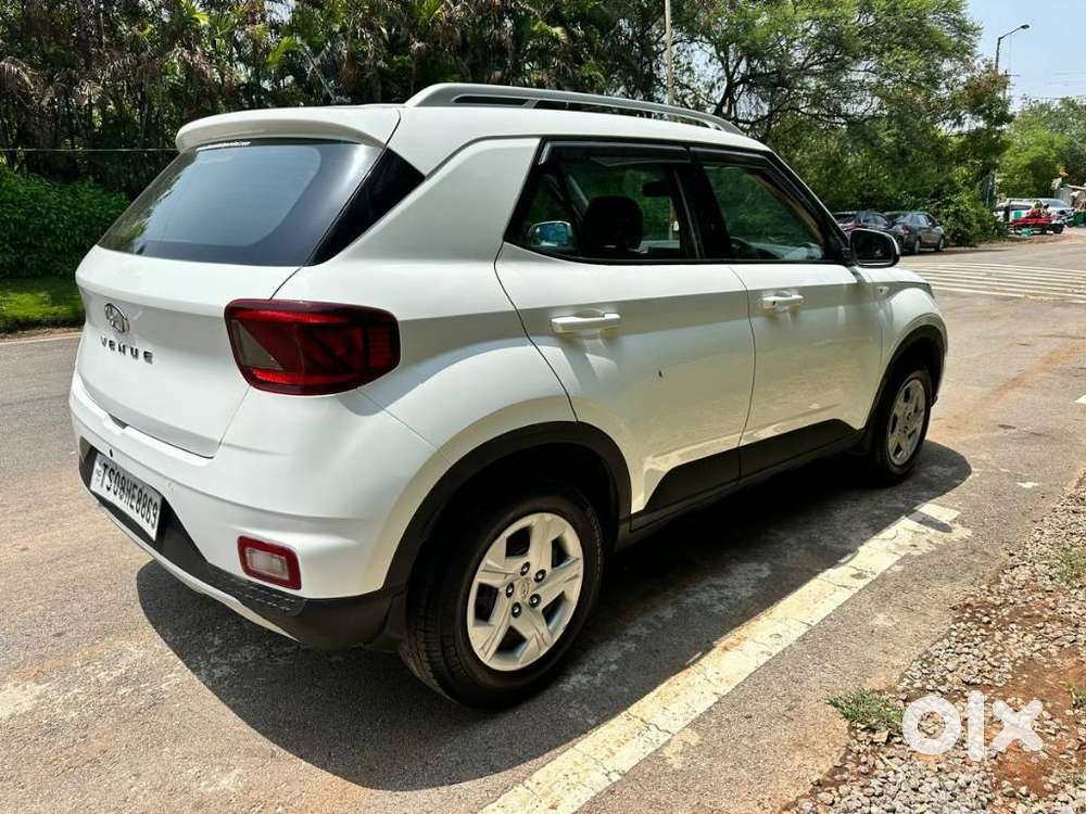 Hyundai Venue S Mt 1.2 Kappa, 2020, Petrol
