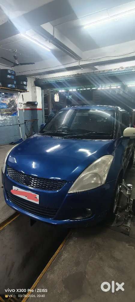 Maruti Suzuki Swift 2013 Diesel 105000 Km Driven