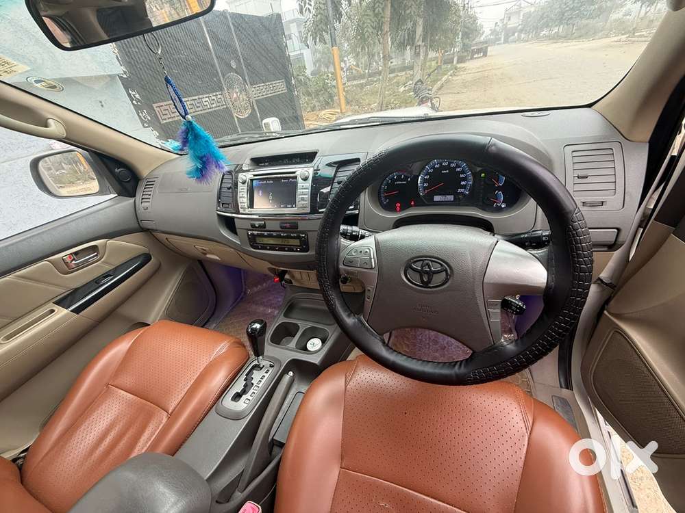 Toyota Fortuner 2013 Diesel Well Maintained