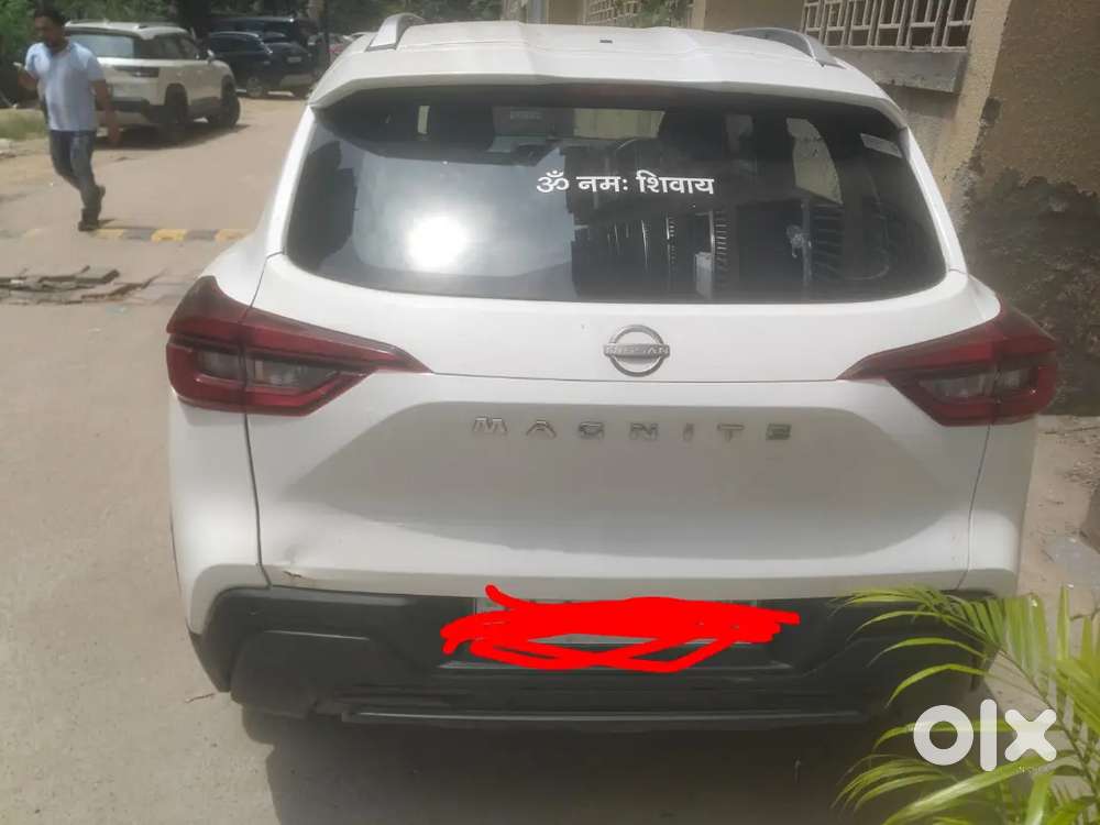 Nissan Magnite 2025 Petrol 5700 Km Driven