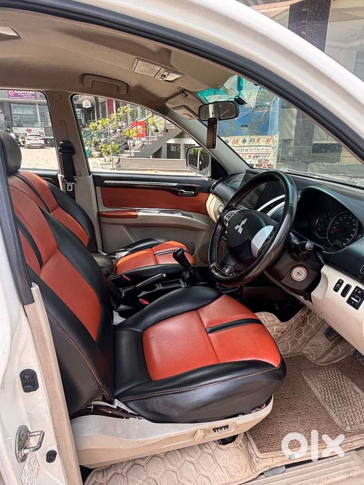 Mitsubishi Pajero Sport 2.5 Manual, 2012, Diesel
