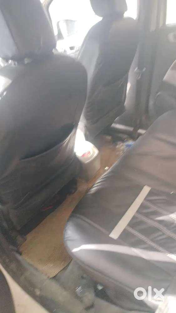 Condition Excellent All Tyre New Ac Chilled