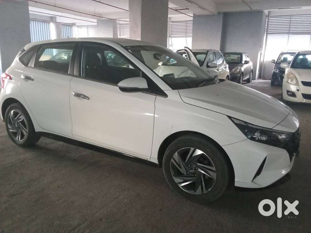 Hyundai New I20 1.2 Asta (o) Ivt, 2021, Petrol