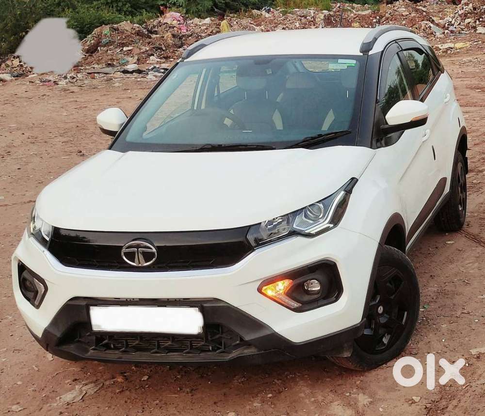 Tata Nexon 1.5 Revotorq Xm (s), 2022, Diesel