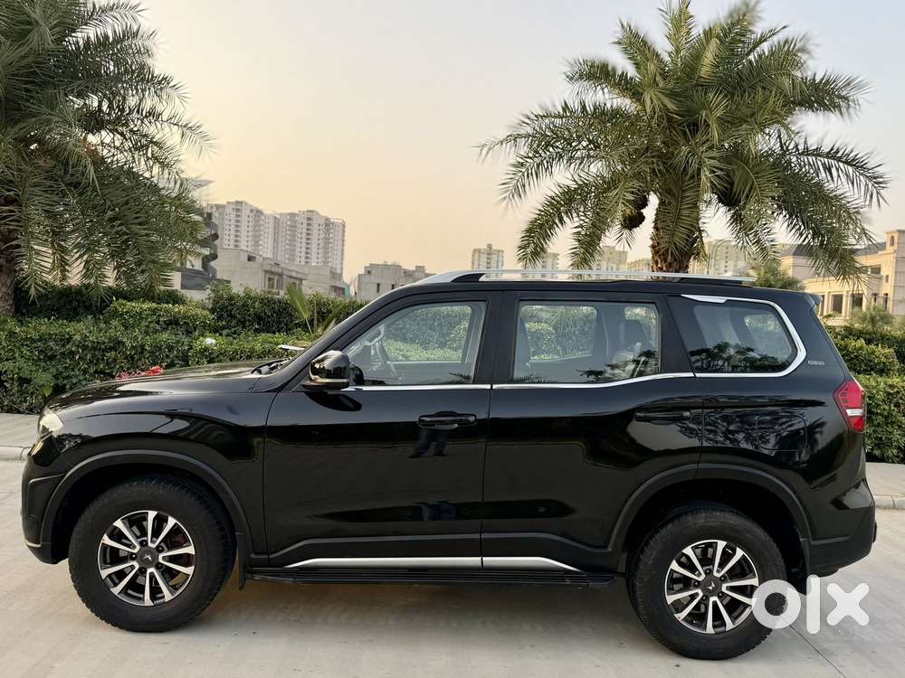 Mahindra Scorpio N Z8 Select Diesel At 2wd 7-seater, 2024, Diesel
