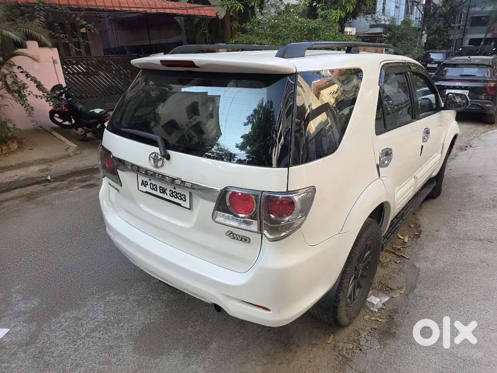 2015 Toyota Fortuner 4x2 Mt