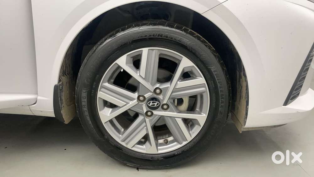 Hyundai Verna 1.5 Sx Petrol Mt, 2024, Petrol