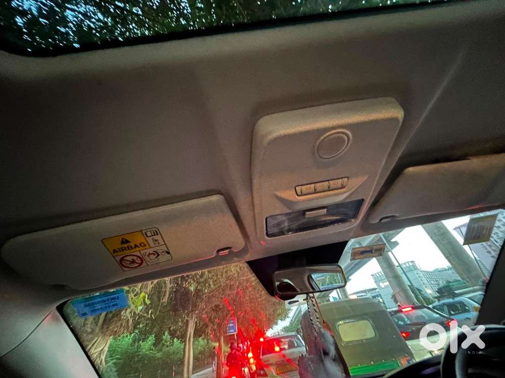 It Has A Sunroof