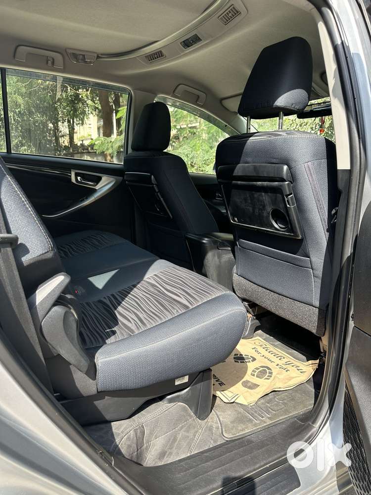 Toyota Innova Crysta