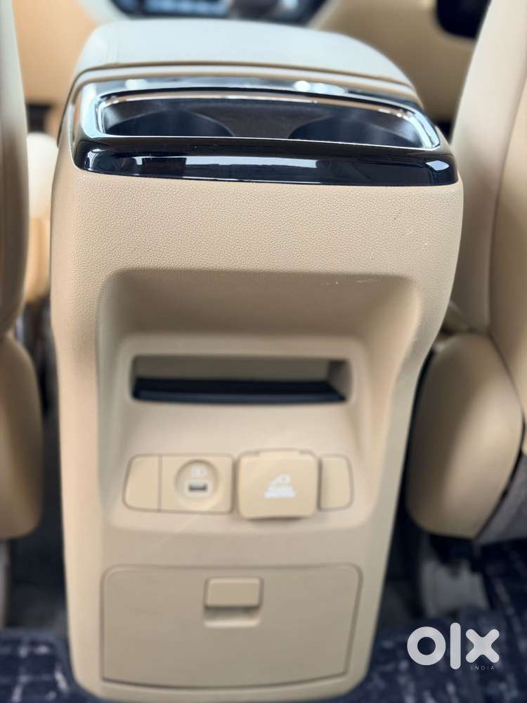 Kia Carnival Prestige, 2020, Diesel