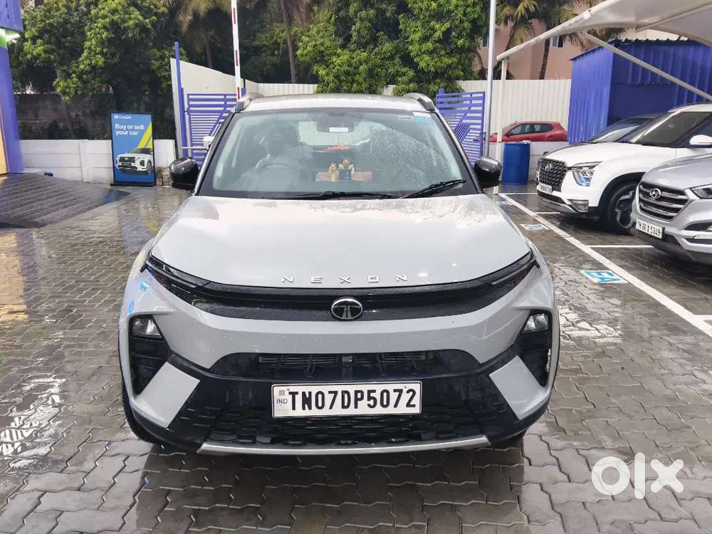 Tata Nexon 2025 Petrol Amt