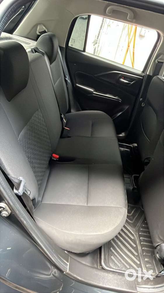 Maruti Swift Vxi Petrol Automatic 2025
