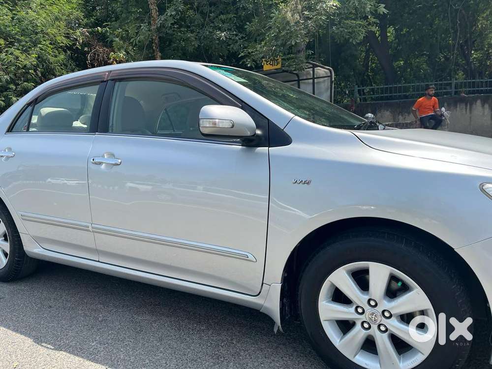 Toyota Corolla Altis G Hv At, 2013, Petrol