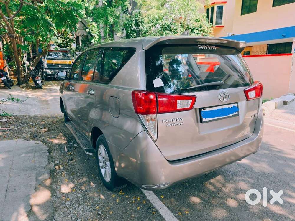 Toyota Innova Crysta G (2016) Diesel – 7 Str Mt