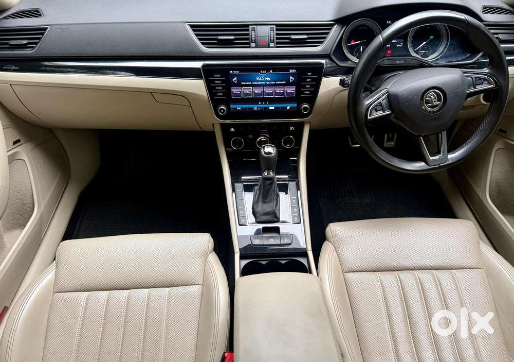 Skoda Superb 2.0 L&k Tsi At, 2020, Petrol