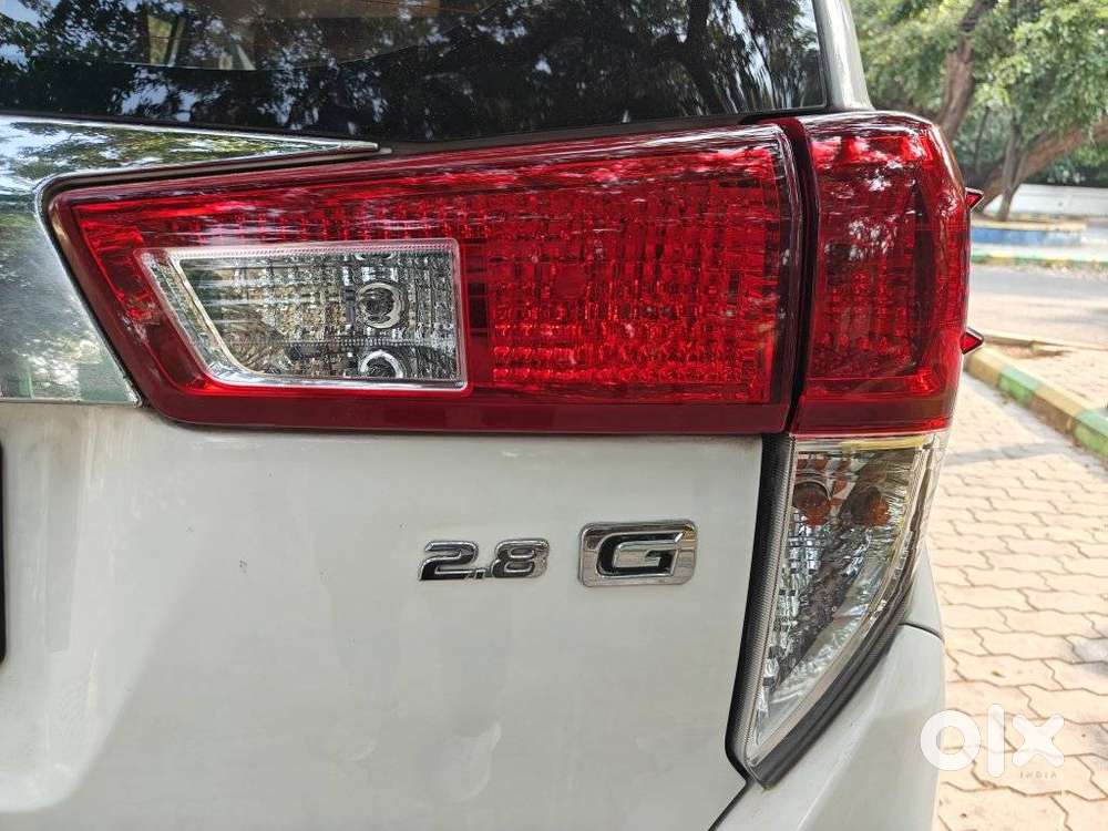 Toyota Innova Crysta 2.8 Gx At, 2017, Diesel