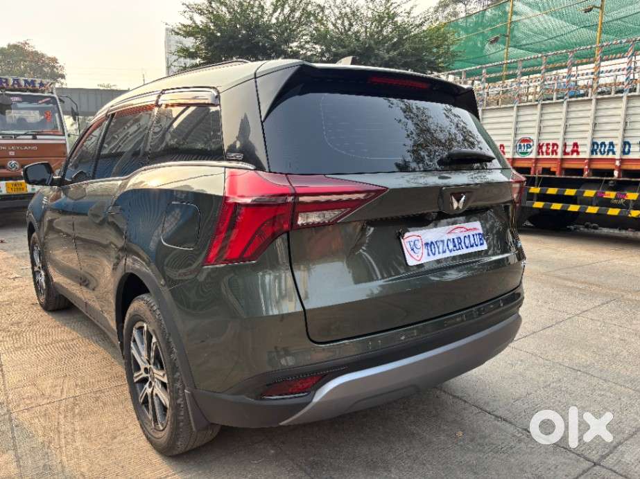 Mahindra Xuv700, 2025, Petrol