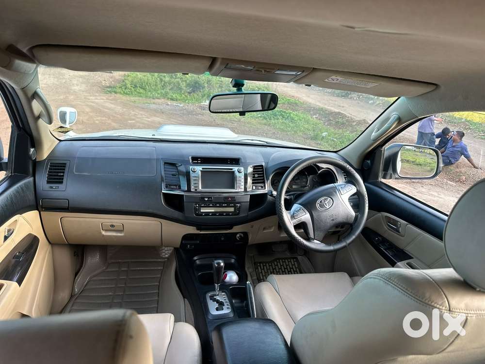 Toyota Fortuner 3.0 4x2 Automatic, 2015, Diesel