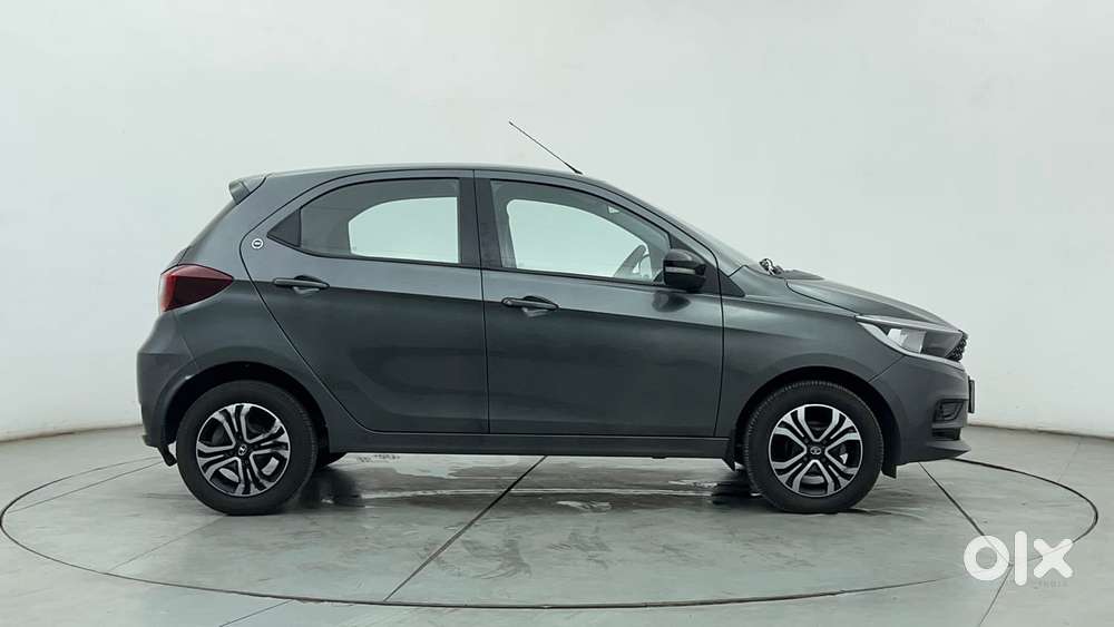 Tata Tiago 1.2 Revotron Xta, 2023, Petrol
