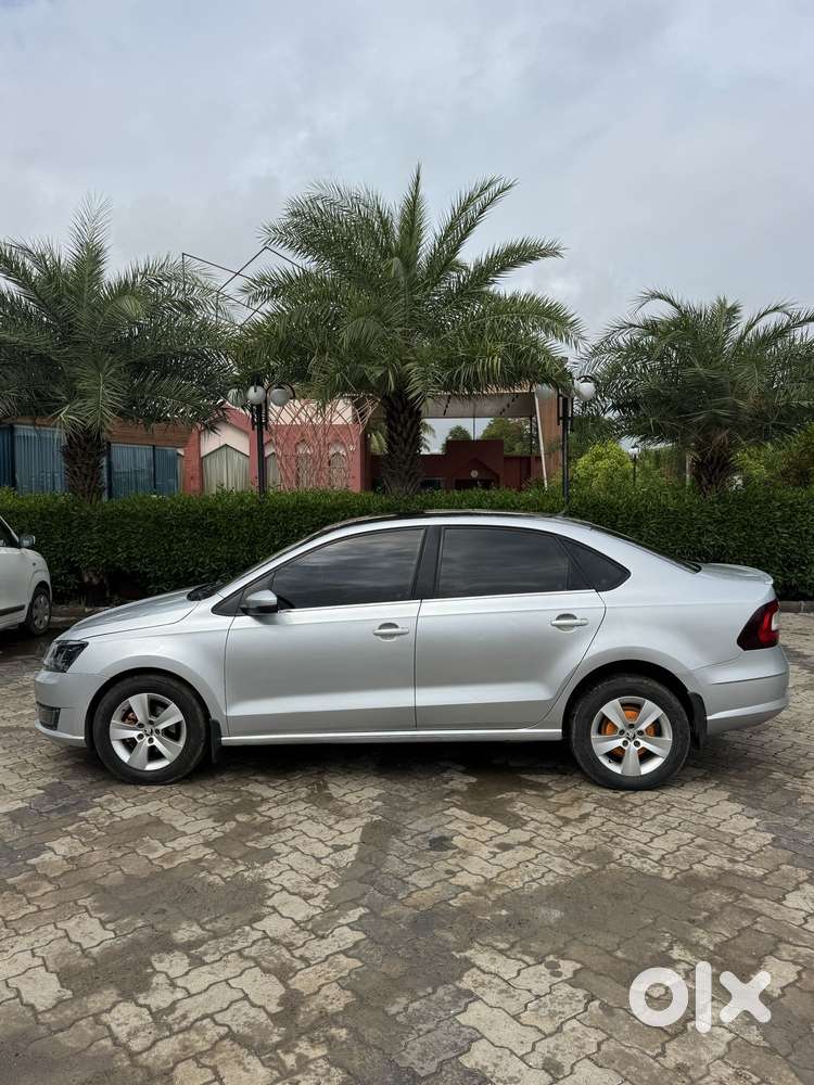 Skoda Rapid 1.5 Tdi Mt Style, 2016, Diesel