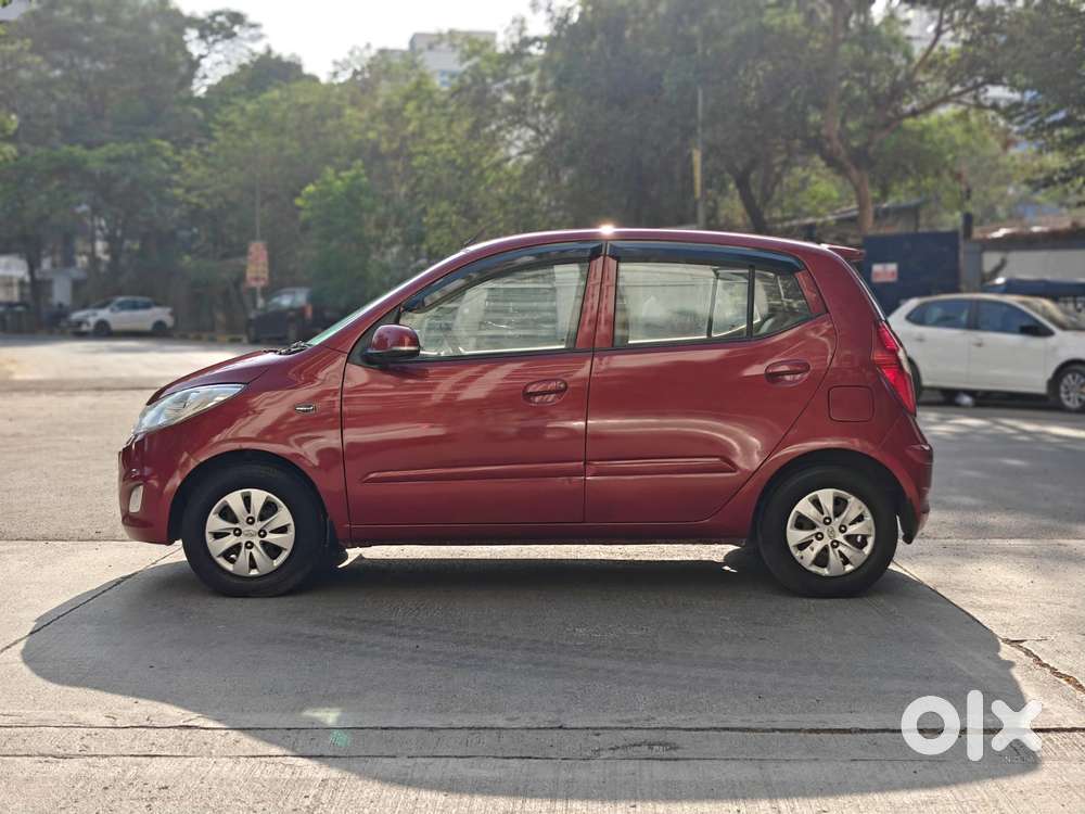 Hyundai I10 Sportz At, 2012, Petrol