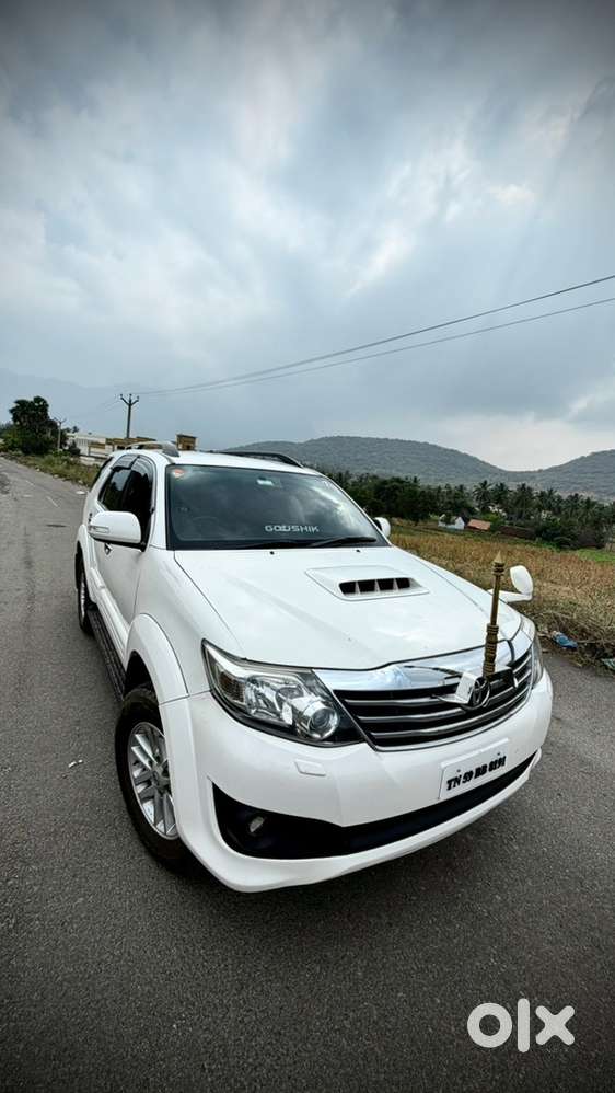 Toyota Fortuner Automatic Diesel 2013