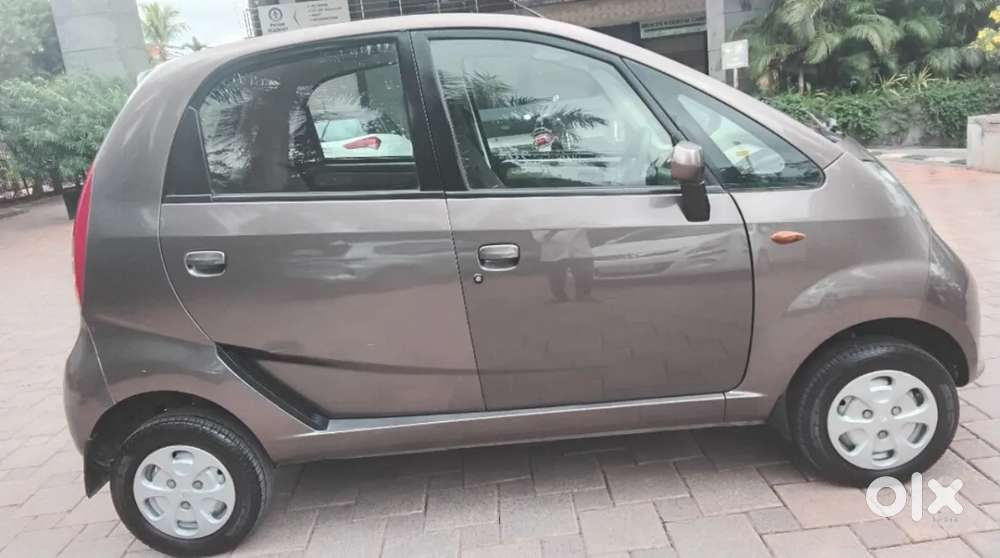 Tata Nano Xta, 2016, Petrol
