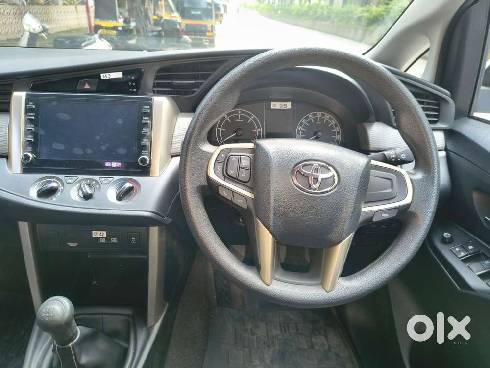 Toyota Innova Crysta [2020-ongoing] 2.4 Gx 8 Str, 2026, Diesel