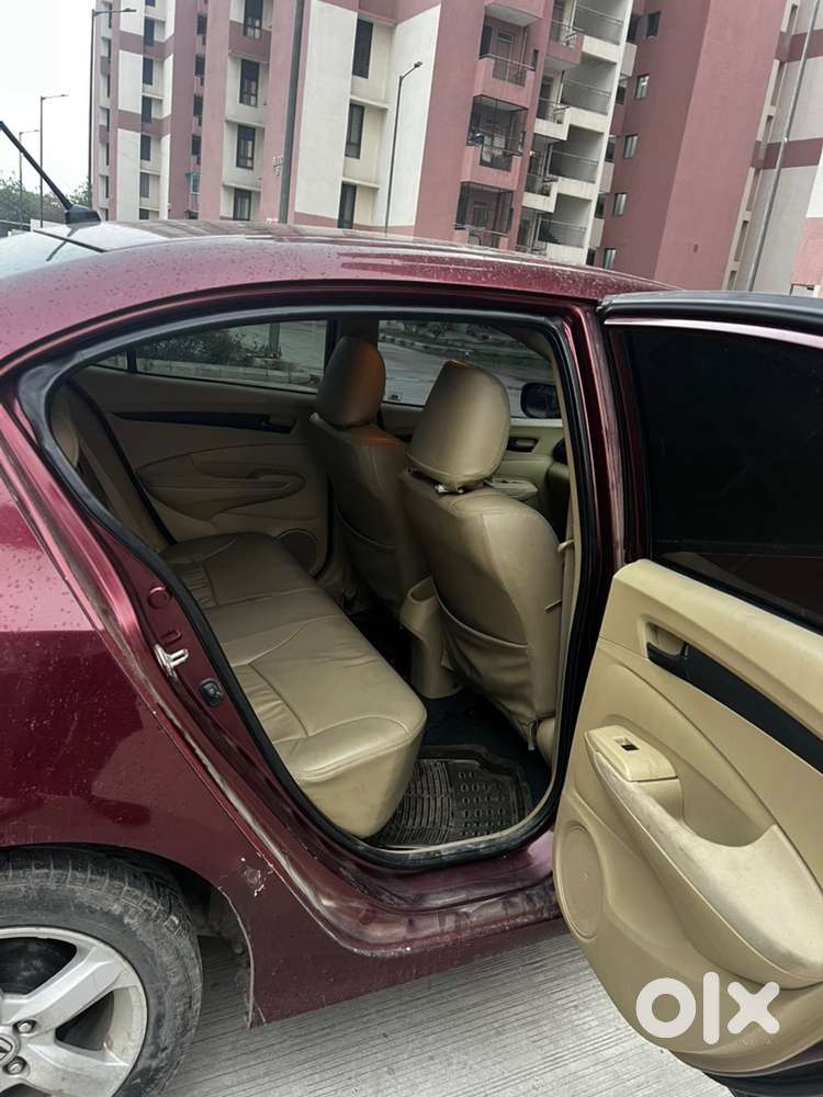 Honda City 1.5 V 2012