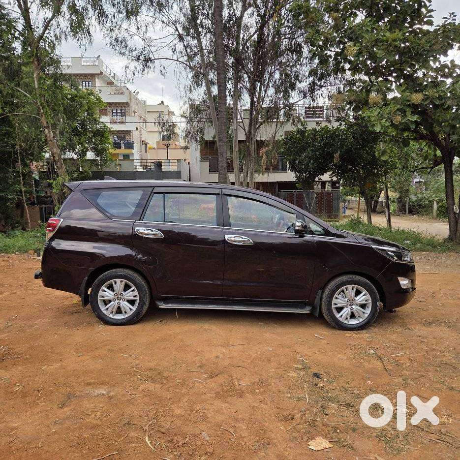 Toyota Innova Crysta 2.4 Z 7 Str, 2017, Diesel