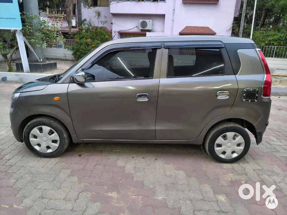 Maruti Suzuki Wagon R 1.0 2022 Petrol Well Maintained