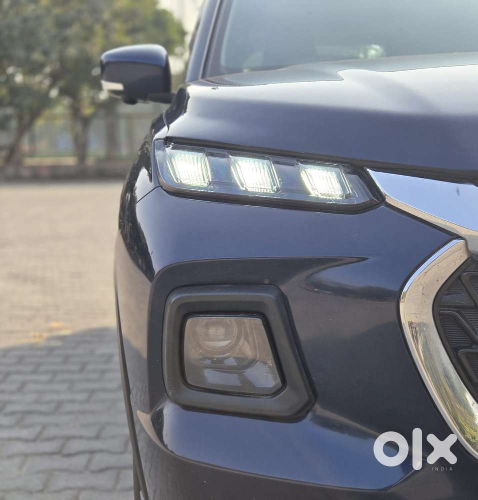 Maruti Suzuki Grand Vitara Smart Hybrid Alpha, 2022, Petrol