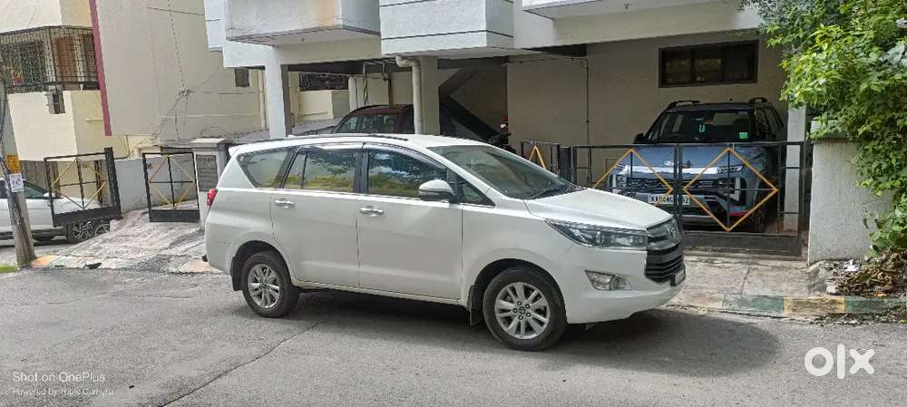 Toyota Innova Crysta V 8 Seater 2017 Diesel