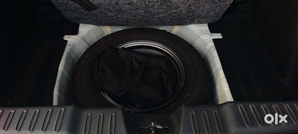 Tata Altroz 1.2 Xt, 2022, Petrol