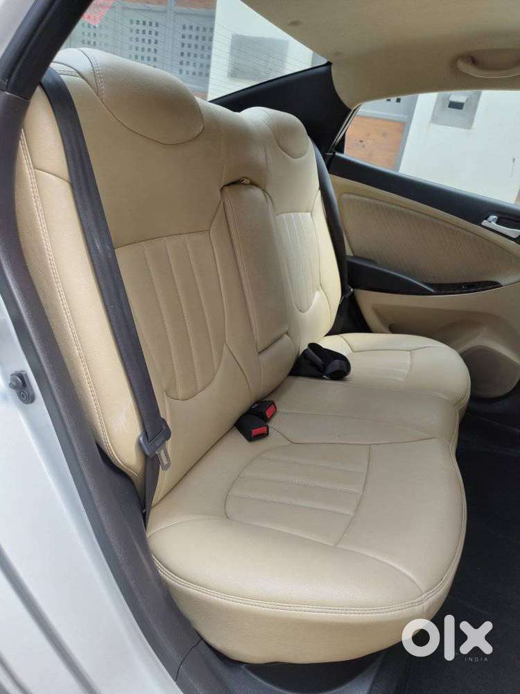 Hyundai Verna Sx(o) Petrol At, 2015, Petrol