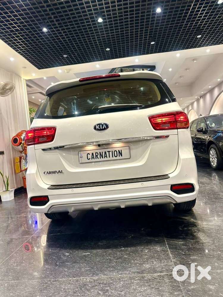 Kia Carnival Prestige, 2021, Diesel