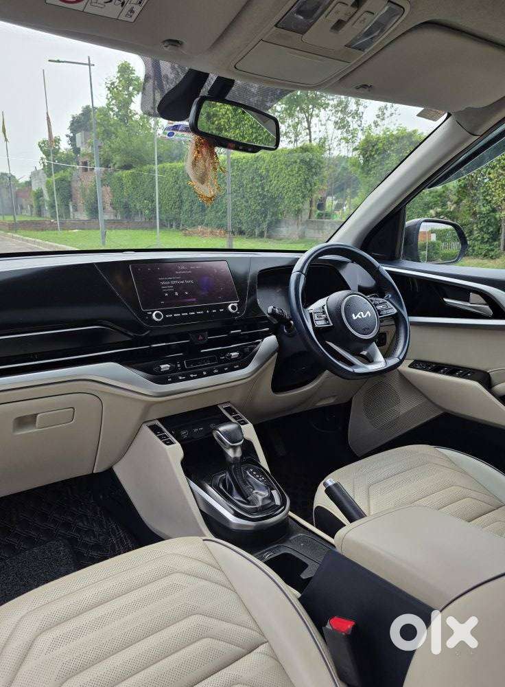 Kia Carens 1.5 Luxury Plus Diesel At 7 Str, 2022, Diesel