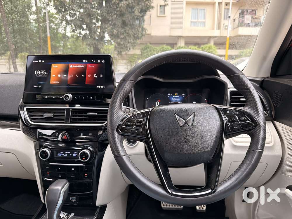 Mahindra Xuv 3xo Ax5l 1.2 Petrol At, 2024, Petrol