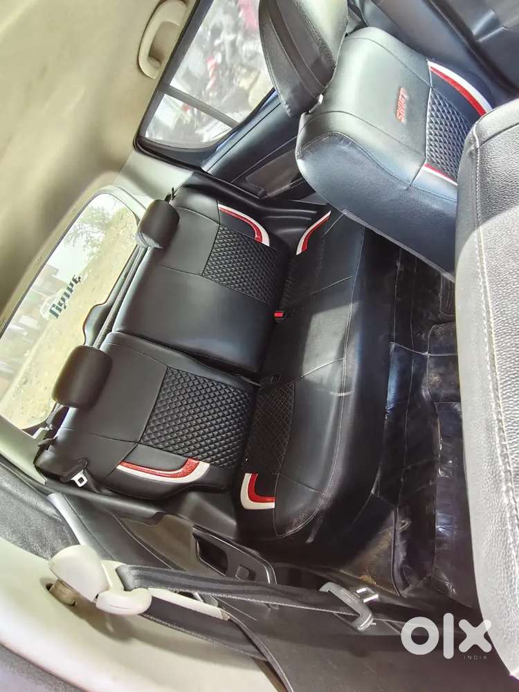 Maruti Swift Vxi Cng Year 2017